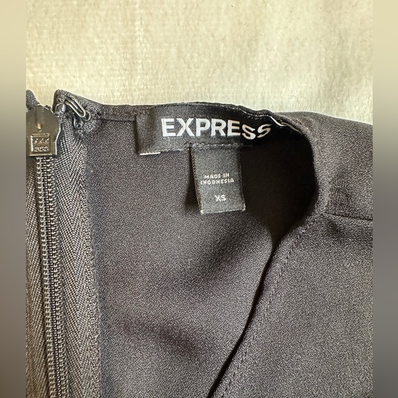 Express Top - Picture 5 of 6
